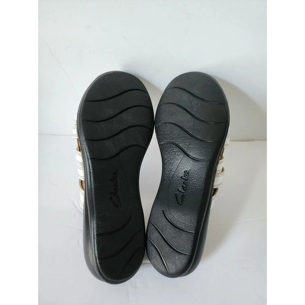 Clarks new without